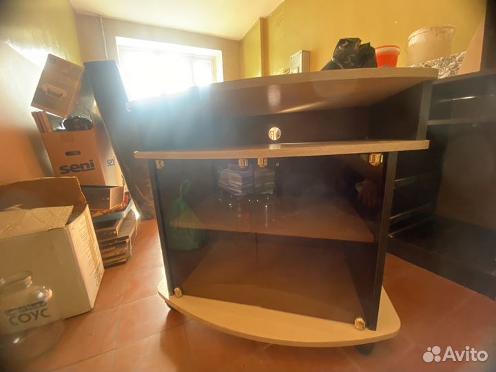 Тумба под тв