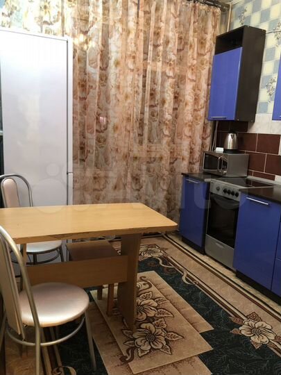 2-к. квартира, 52 м², 6/9 эт.