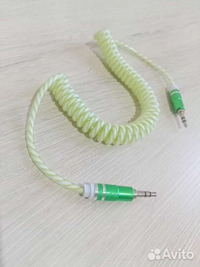 Aux кабель 1.8 m для колонки телефона