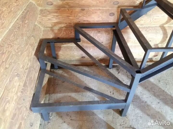 Металлический каркас