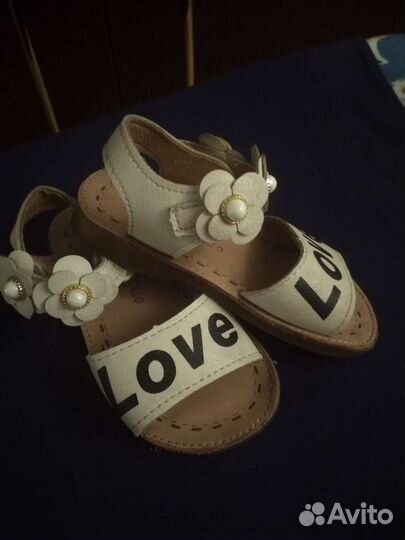 Босоножки для девочки
