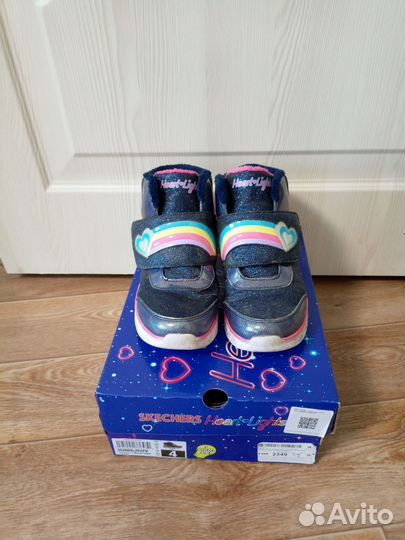 Ботинки для девочки