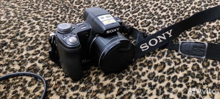 Цифровой фотоаппарат sony dsc h50