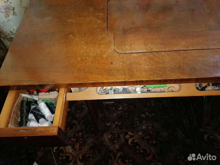 Швейная машина