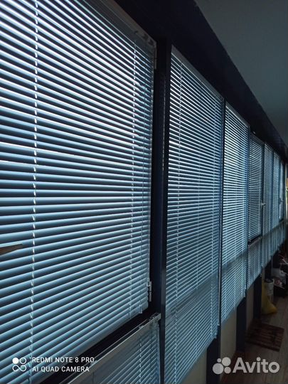 Жалюзи горизонтальные на окна