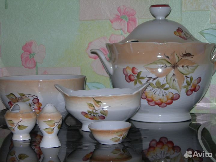 Набор посуды продам
