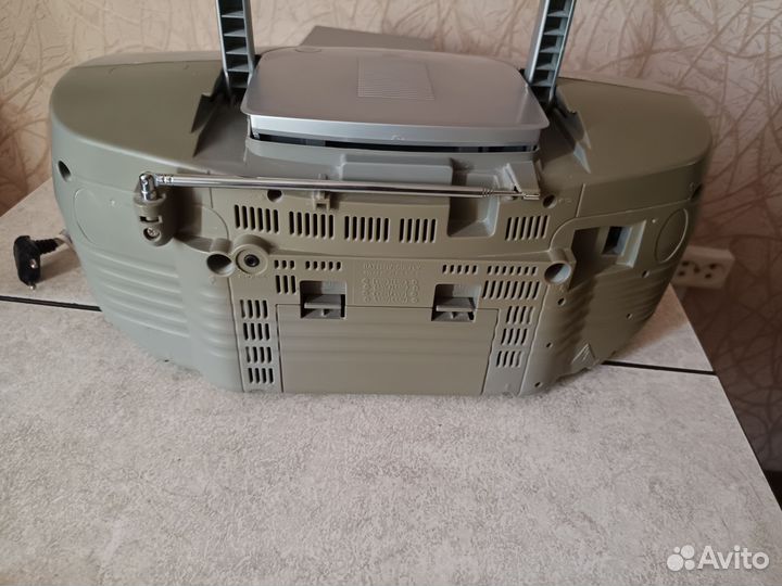 Магнитола Aiwa/Silver