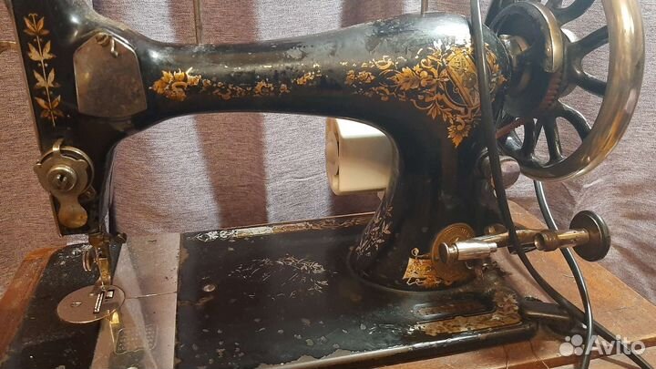 Швейная машинка зингер singer
