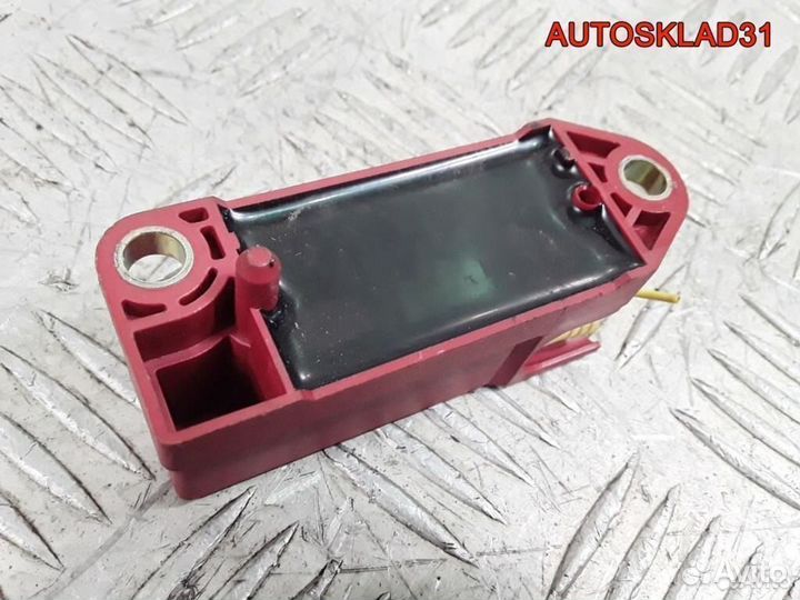 Датчик AIR BAG Volkswagen Golf 4 1J0909606D