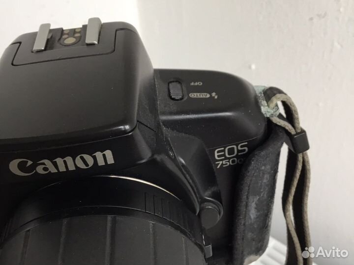 Canon EOS 750 QD + две оптики