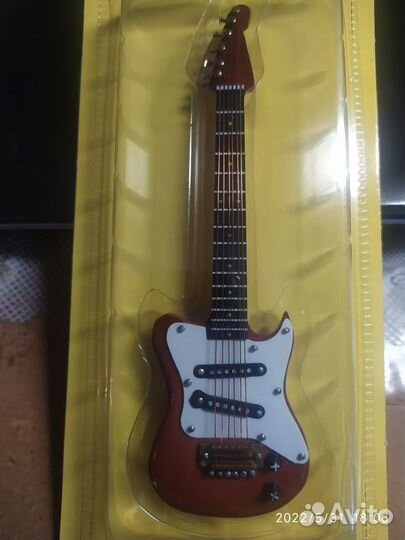 Музыкальные инструменты в миниатюре