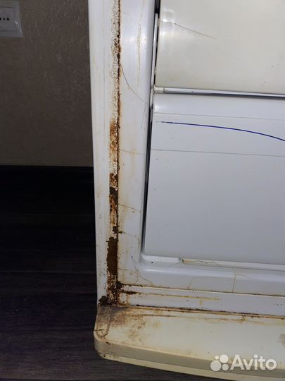 Холодильник б/у