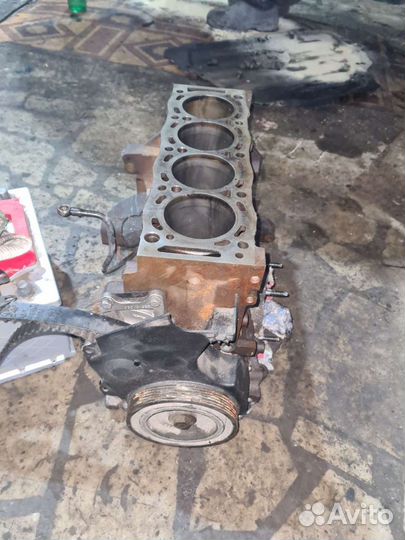 Блок двигателя фрилендер 2