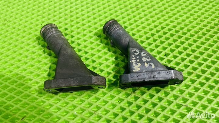 Фланец системы охлаждения volvo S80 1998-2006