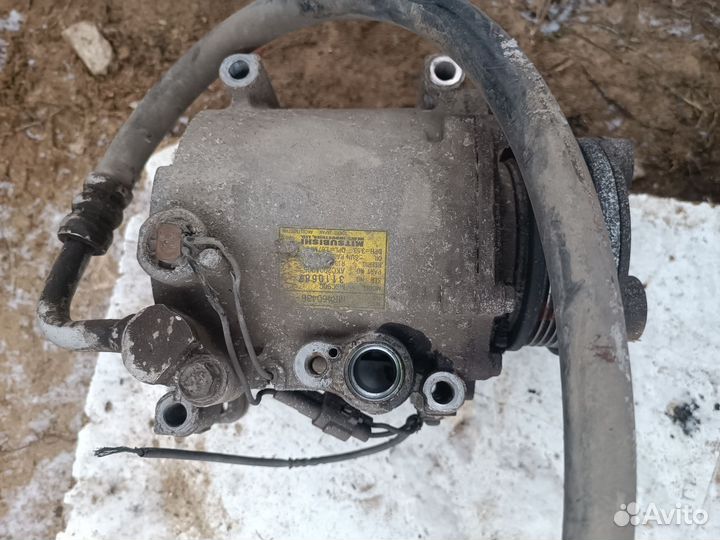 Компрессор кондиционера Mitsubishi lancer Cedia