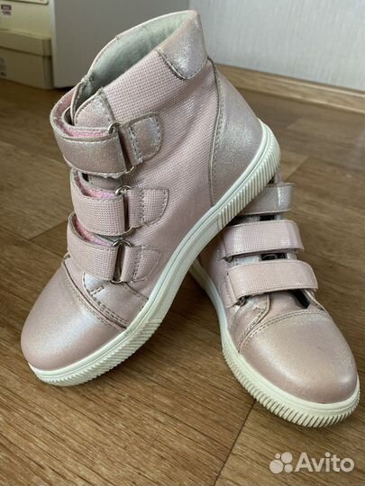 Ботинки детские