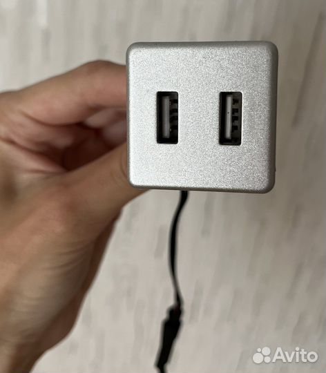 Вставная USB-розетка с проводом для мебели