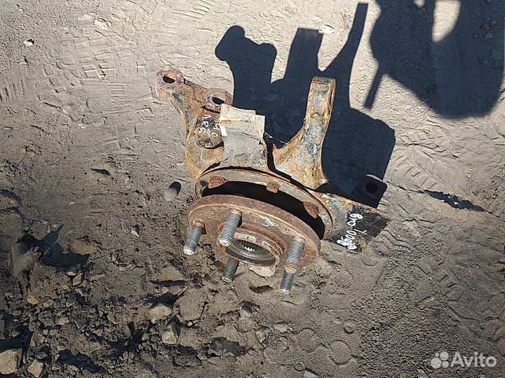 Кулак поворотный передний левый Kia Ceed JD 1.6