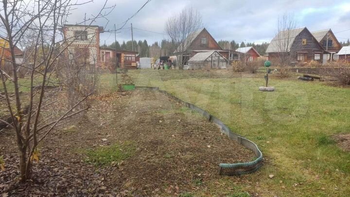 Дом 21,5 м² на участке 9,2 сот.