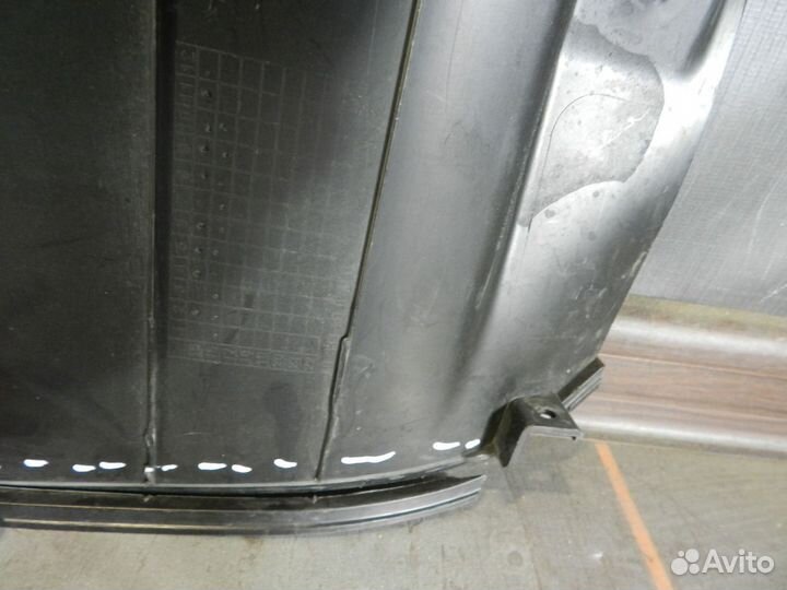 Кожух замка капота - Hyundai Tucson 3