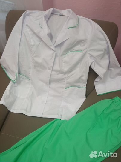 Медицинский костюм женский 50 52