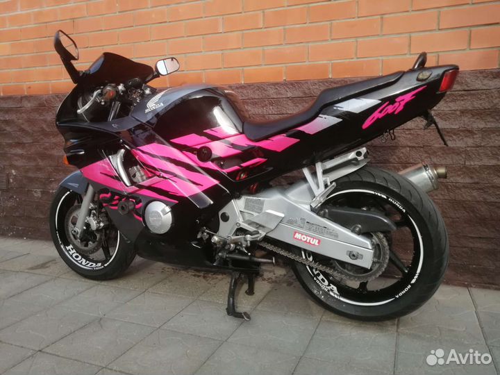 Honda CBR 600 F2