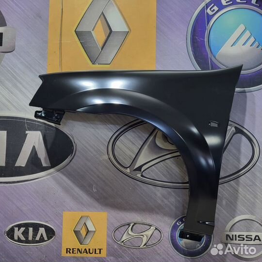 Крыло переднее LADA largus ларгус Лев