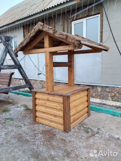 Колодец деревянный