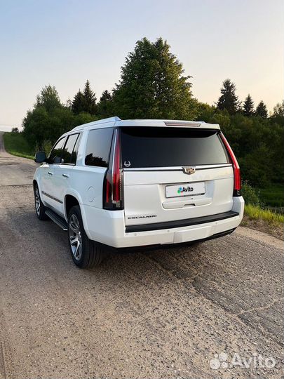 Cadillac Escalade AT, 2015, 148 500 км