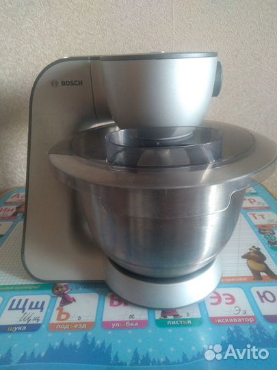 Б/у кухонный комбайн bosch mum54251