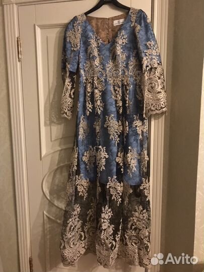 Платье вечернее