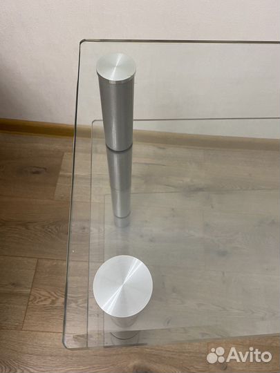 Тумба под тв стекло