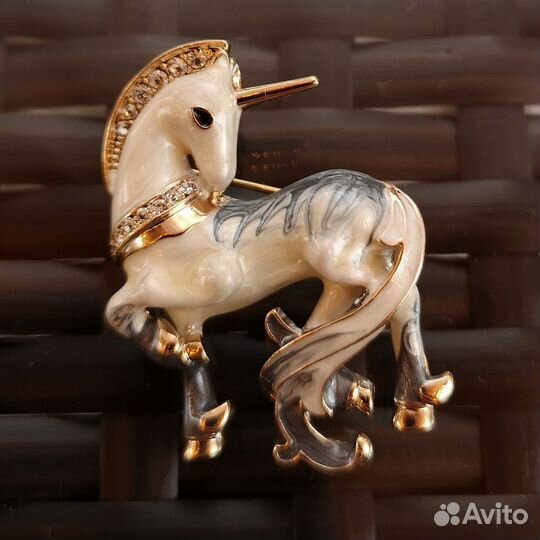 Брошь-кулон и подвеска, белый Единорог. Новая