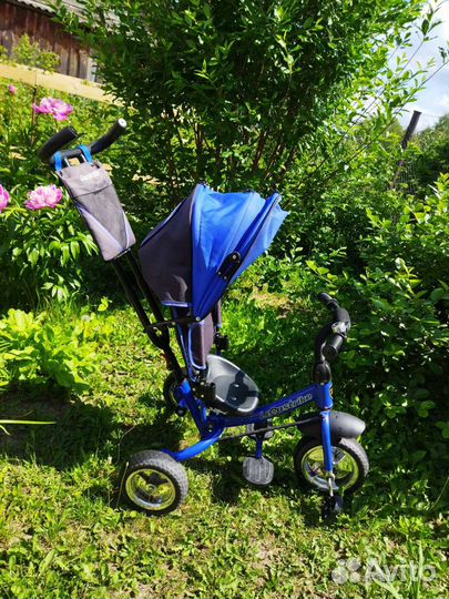 Трехколесный велосипед с родительской ручкой