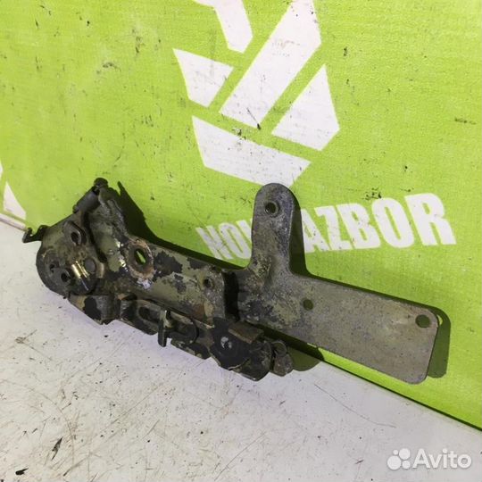 Замок багажника Рено Кенгу Кангу