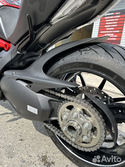 Ducati Diavel Carbon
