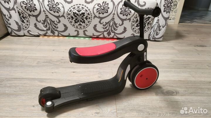 Трехколесный самокат велосипед 5 в 1 Pituso HD-200