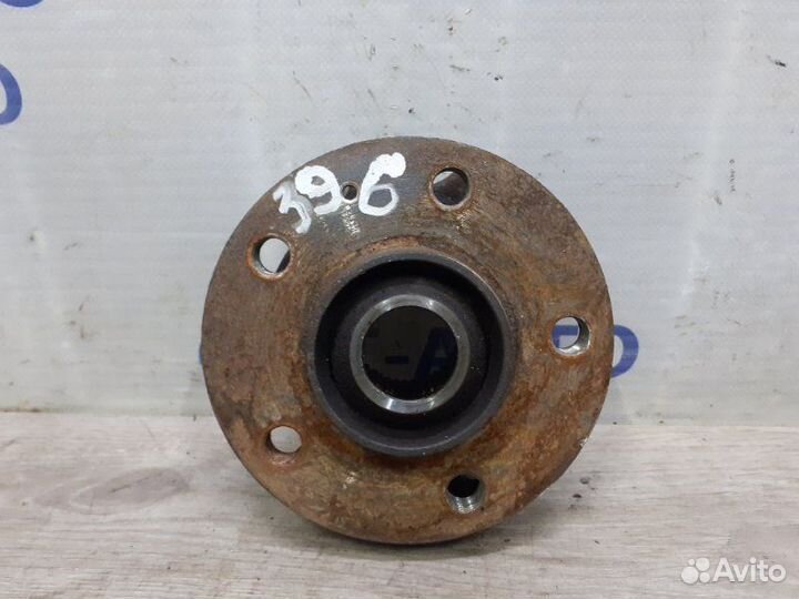 Ступица задняя Audi A8 D4 4.0 2010-2014