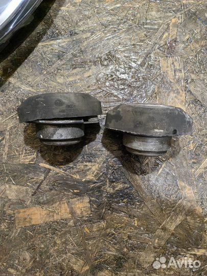 Подушка АКПП Ауди А6 С5 2.4 2.8 2.5 тди