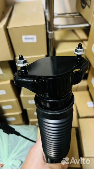 Задний электронный амортизатор Lexus GX470