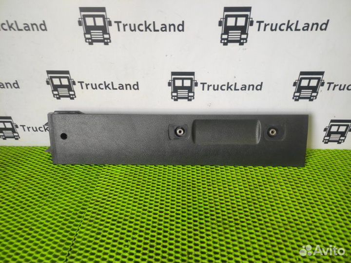 Накладка в салоне правая Man Tgx 2012
