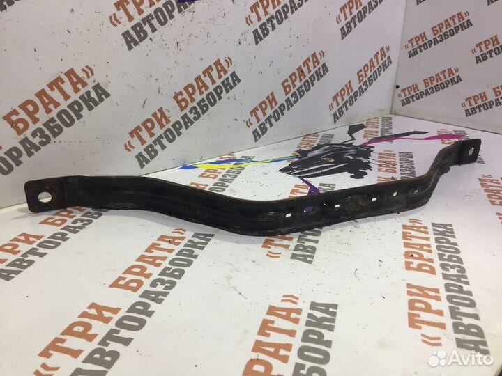 Форд S-Max Держатель бака