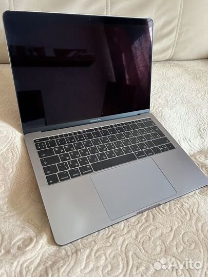 Apple MacBook Pro 13-inch 2017 SpaceGrey