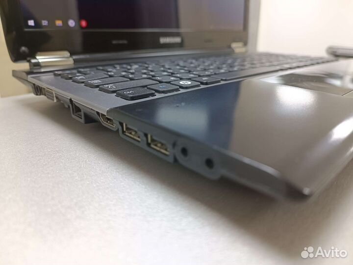 Мощный ноутбук i3/6gb/gt540m 2gb