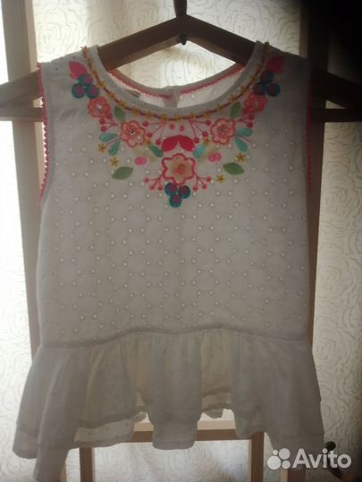 Сарафан,кофточки для девочки 7- 8 лет
