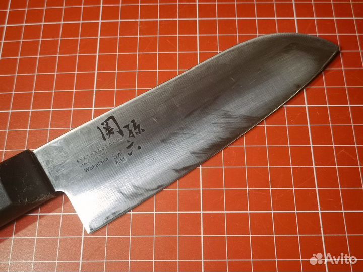 Японский кухонный нож Сантоку 145 мм KAI