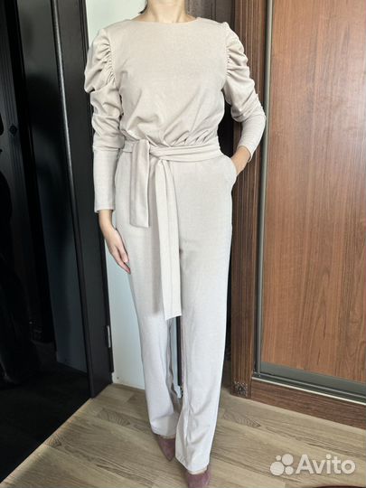 Женский комбинезон вечерний