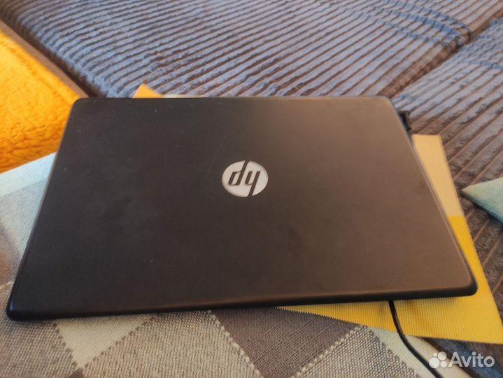 Ноутбук HP Pavilion 17-ab313ur черный