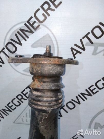 Амортизатор задний Hyundai ix35