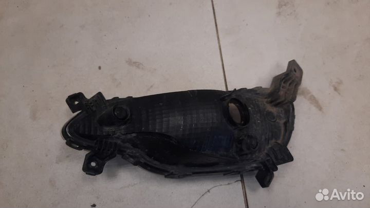 Фара противотуманная передняя левая